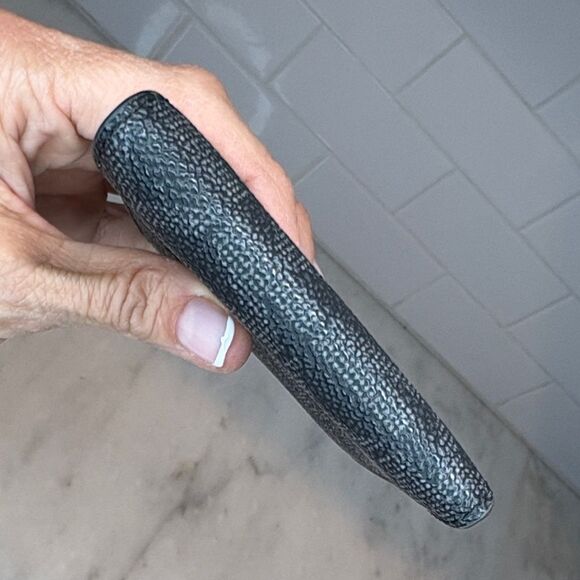 Michael Kors Signature MK Logo Saffiano Leather Wallet - NWOT - Picture 10 of 16